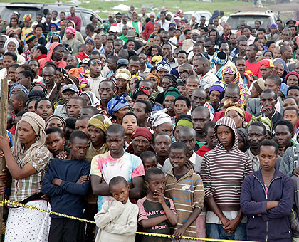 Some of the refugees in Rwanda.  A new suplier has been contracted to supply firewood to  Gihembe Refugee Camp.  The New Times/ File.