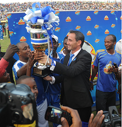 Didier Gomez Da Rosa (centre) has endeared himself to the Rayon Sports' fans after helping the club win the league title after an eight-year drought. Times Sport /T. Kisambira.