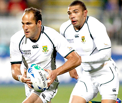 Fourie du Preez (left) is back in the Springboks squad. Net photo.