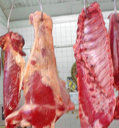 Beef is up slightly by Rwf100 in city markets. The New Times / P. Tumwebaze  
