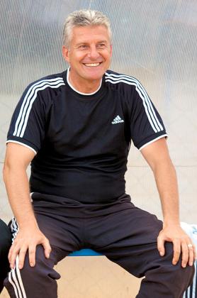 Coach Andreas Spier has signed a new contract which will keep him at APR FC until late 2014. The New Times/ T. Kisambira.