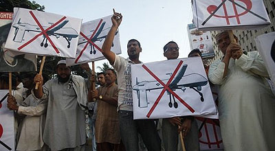 US drone strikes often spark angry protests in Pakistan. Net photo.