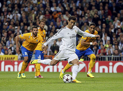 Cristiano Ronaldo scored the only goal as Real Madrid beat Juventus 2-1 at Santiago Bernabeu in the first leg. Net photo.