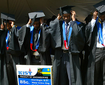 A graduation ceremony at former KIST (now College of Technology). The budget allocated to the public universities and higher learning institutions has increased to Rwf 34bn this year, from Rwf19bn in 2006.   The New Times/ File.