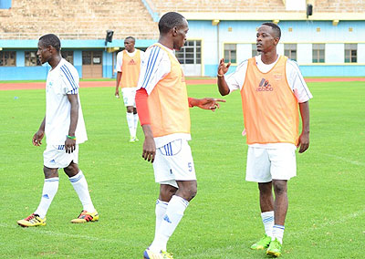 Haruna Niyonzima (right) and striker Meddie Kagere during a training session. Amavubi take on Sudan today hoping for a win after losing the first game. The New Times / File.