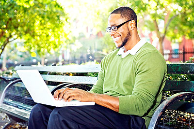 Sitting posture as well as heat from laptops can cause infertility in men. Net photo.