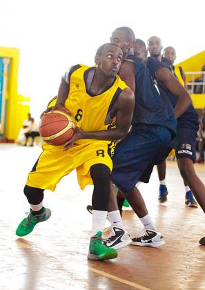 The new game format will see the likes of Espoir point guard Aristide Mugabe (left) display off their skills. Times Sport/ T. Kisambira.