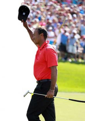 Woods failed to win the elusive 15th major. Net photo.