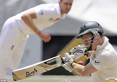 Stuart Broad hits Chris Rogers right in the grill as the England bowler upped the ante early on. Net photo.