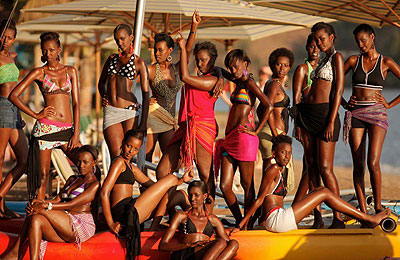 Miss Rwanda 2012 contestants pose for a group photo.