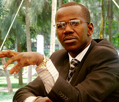 Evode Uwizeyimana speaks to journalists in Kigali yesterday. Edwin Musoni.