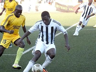 APR's Isaie Isonga controls the ball during yesterday's league match against Mukura Victory Sports at Stade de Kigali. The young striker netted the only goal of the game. (Courtesy)