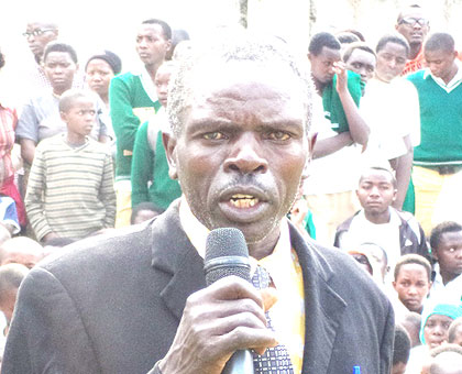 Bagirinshuti narrates his deeds to the public during a Kwibuka Flame tour event in Nyabihu recently. He told The New Times of how he reformed after taking part in the Genocide. (Je....