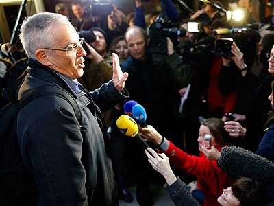Alain Gauthier addressing journalists after court found Simbikangwa guilty of genocide. (Internet photo)