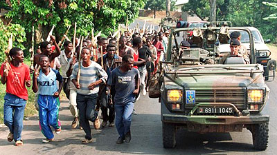 Interahamwe militia alongside French troops during the Genocide against the Tutsi. FDLR was founded by Genocide perpetrators. Net