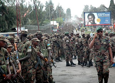 RDF troops leaving DRC after Operation Umoja Wetu in 2009. Such offensives have been mounted to rout the FDLR out of DR Congo. File  