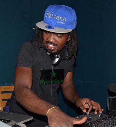 Dj Africano on decks.