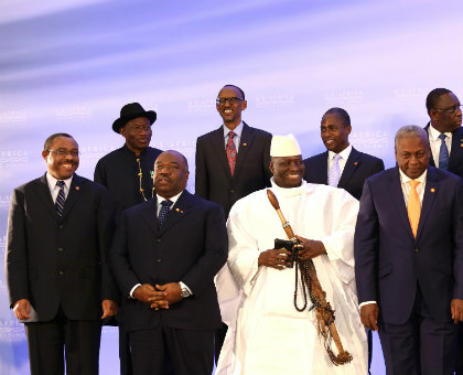 President Kagame (back row, second left) with other African leaders at the US-Africa Leaders Summit in Washington D.C. (Village Urugwiro)