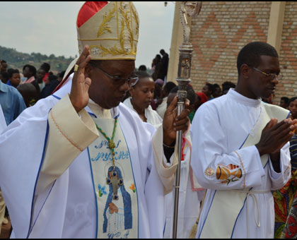 Monsignor Philippe Rukamba, the Bishop of Butare Catholic Diocese, led Assumption Day mass at Kibeho in Nyaruguru District yesterday.  (Jean Pierre Bucyensenge)