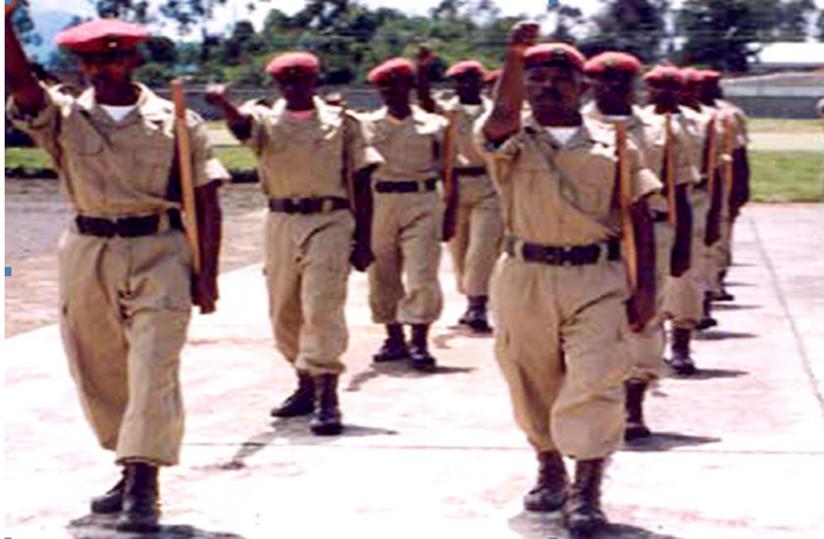 Gendarmerie officers during drills, EGENA, 1996. (Source: RNP archives)