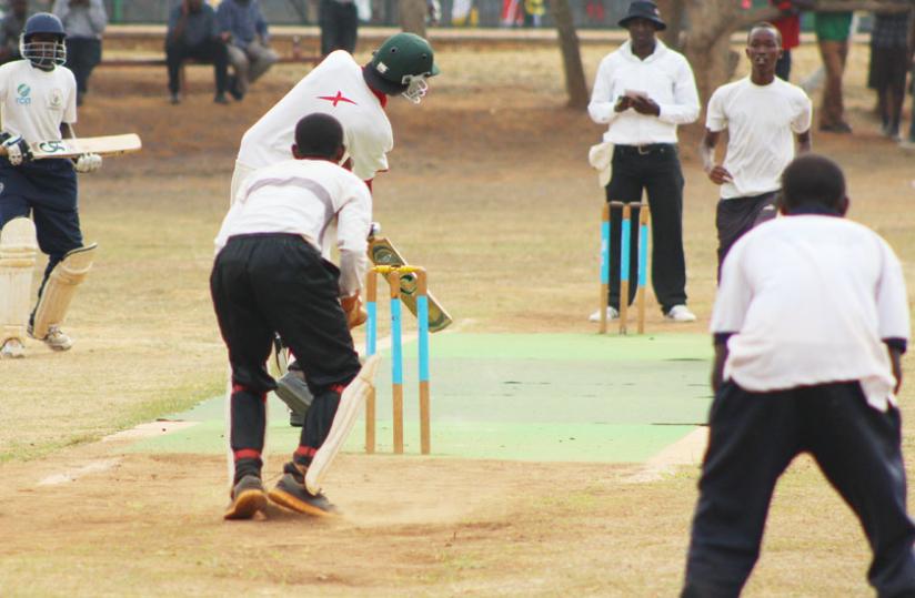 Bryson Bugingo, the Kagarama SS captain bats in last year's final against Efotec. (file photo)