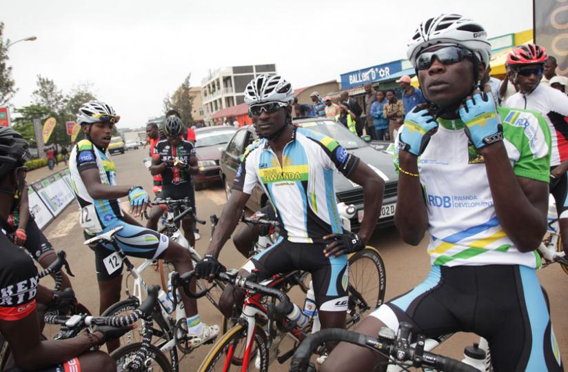 Team Karisimbi riders ready for the start of stage seven during last year's Tour du Rwanda. (John Mbanda)