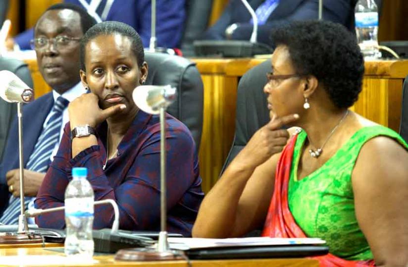 First Lady Jeannette Kagame (C) Donatille Mukantabana, the Speaker of the Chamber of Deputies (R), and Senate vice president Bernard Makuza at Parliament Buildings in Kigali yesterday. (Village Urugwiro)