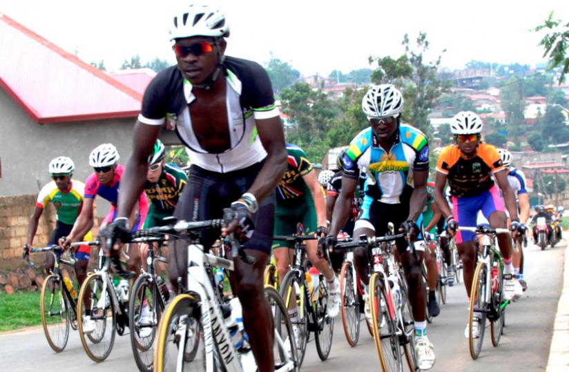 Team Rwanda riders compete in the last stage of last year's Tour du Rwanda. rn(File photo)