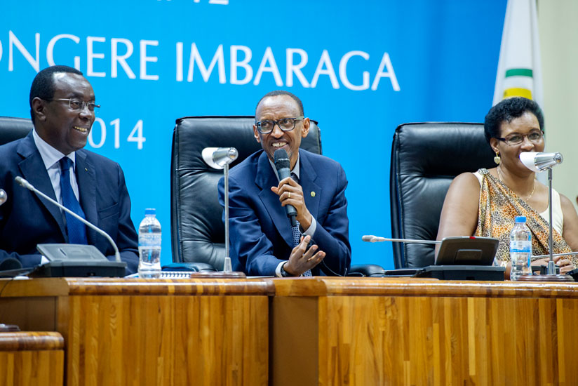 President Kagame together with Senate President Bernard Makuza (L) and Speaker of the Chamber of Deputies, Donatile Mukabalisa (R), at the opening of the Twelfth National Dialogue at the Parliamentary Buildings in Kigali yesterday. (Village Urugwiro)