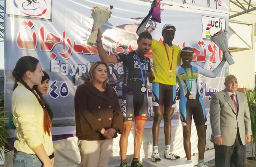 Valens Ndayisenga (C), Janvier Hadi (R) and Perez Mancebo (L), on the podium after the prologue yesterday. (Courtesy)