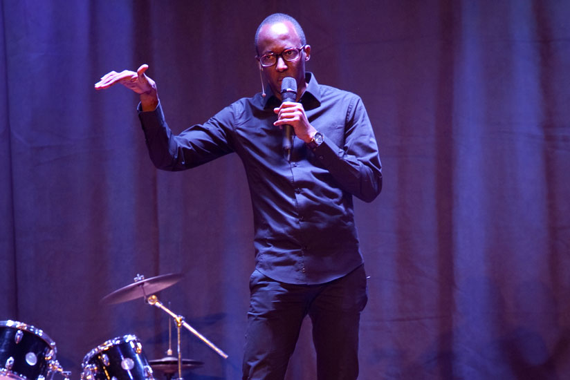 Atome thrilled the crowd with rib-cracking jokes.