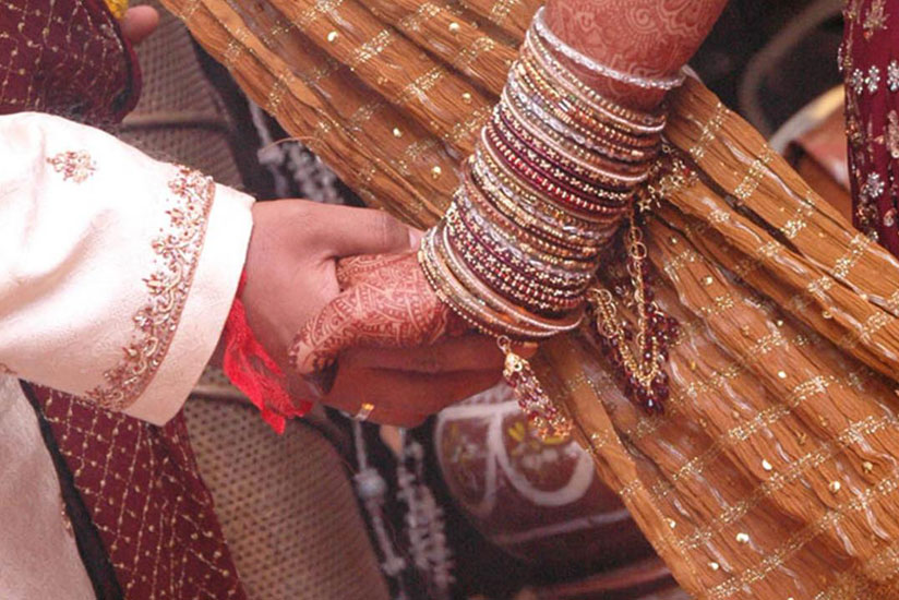 A police official said since the bride was already married now, what could anyone do? (Internet photo)