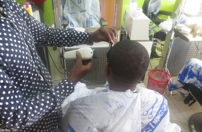 Experts say bacteria that cause these infections can survive for up to 7 days on salon equipmemt like aprons and towels. (Ivan Ngoboka)