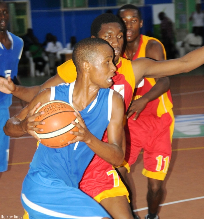 Lionel Hakizimana (left) now with league champions, Espoir, was part of the national U-18 team the last time Rwanda hosted the Fifa Afrobasket youth championship in 2010. (File)