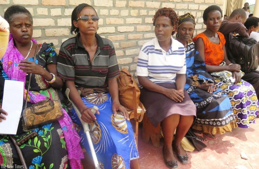 Some the patients await treatment at Kinazi Hospital in Ruhango District. (Emmanuel Ntirenganya)