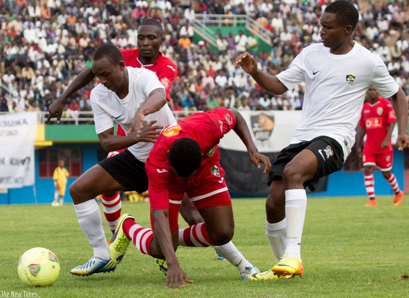 The experience of left-back Albert Ngabo (R) and midfielder Jean-Claude Iranzi (L) will be crucial for APR against Al Ahly this afternoon at Amahoro stadium. (Timothy Kisambira)