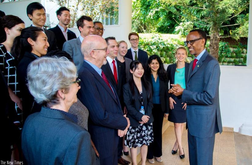 President Kagame meets the delegation from Stanford University at Village Urugwiro in Kigali yesterday. (Village Urugwiro)
