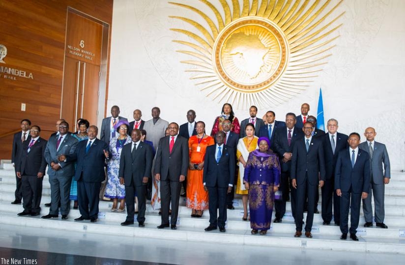President Kagame (second-right) and other Heads of State and Government in a group photo during eighth Annual Meeting of the African ministers of finance in Addis Ababa yesterday. (Village Urugwiro)