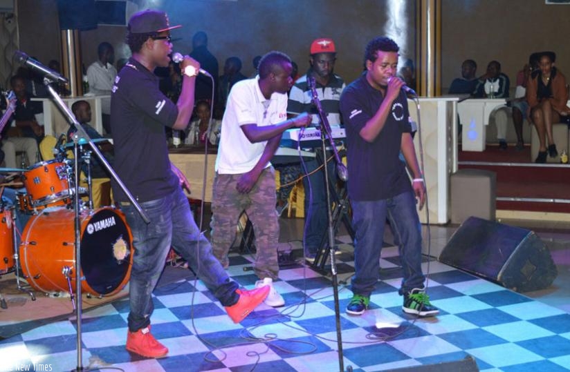 Bruce Melodie (L) and Jay Polly did enough to get the crowd on their feet. (Stephen Kalimba)