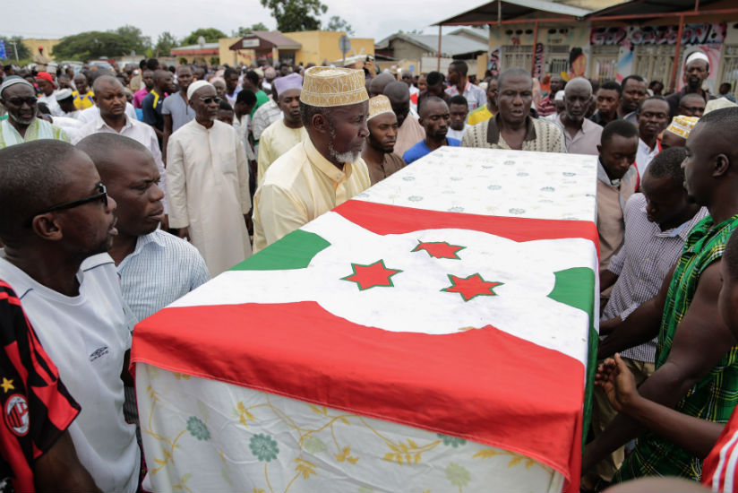Thousands attend funeral for murdered Burundi opposition leader Zedi Feruzi. (Internet photo)