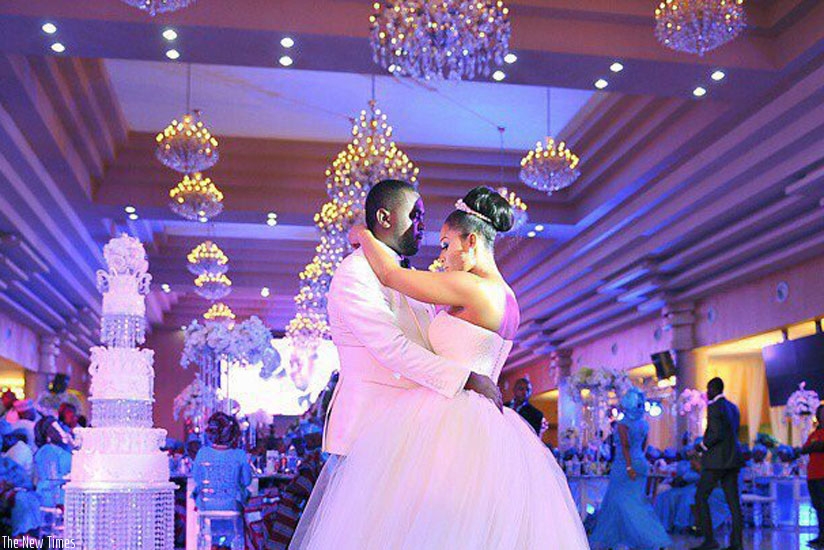 Extravagant weddings often get many people on social media talking. (Net photo)