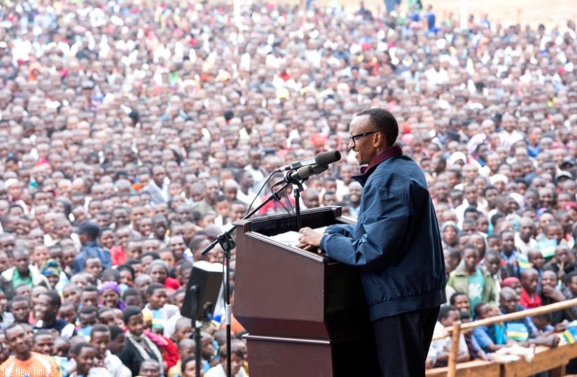 President Kagame addresses thousands of residents during his tour of Rutsiro District, Western Province, yesterday. He urged Rwandans to work harder to achieve self-reliance and accelerate economic development. (Village Urugwiro.)