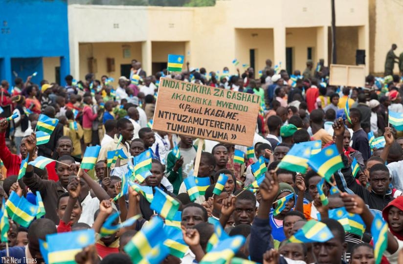 Karongi residents turn up to welcome President Paul Kagame on his visit last friday.