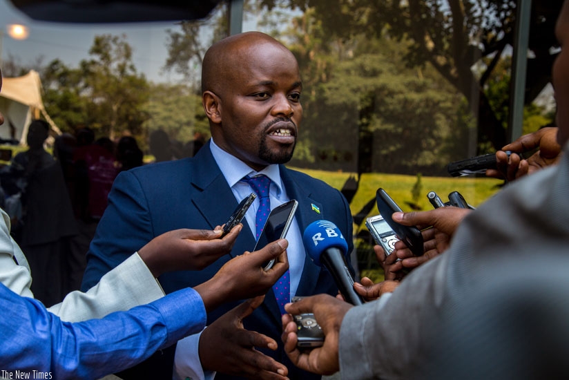 Youth and ICT minister Jean-Philbert Nsengimana speaks to media about the investment opportunities in ICT recently. (File)