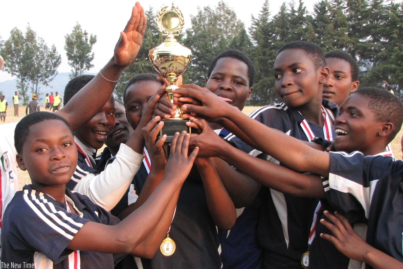 Kimiryi SS won the senior girlsu2019 trophy. (Courtesy)