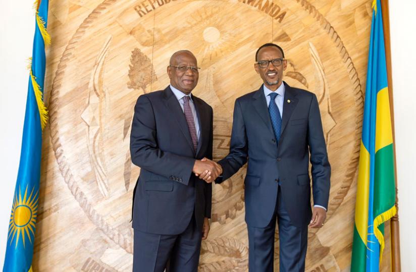 President Kagame welcomes Abdoulaye Bathily, the special representative of the United Nations Secretary-General for Central Africa, to Village Urugwiro in Kigali yesterday. (Village Urugwiro)