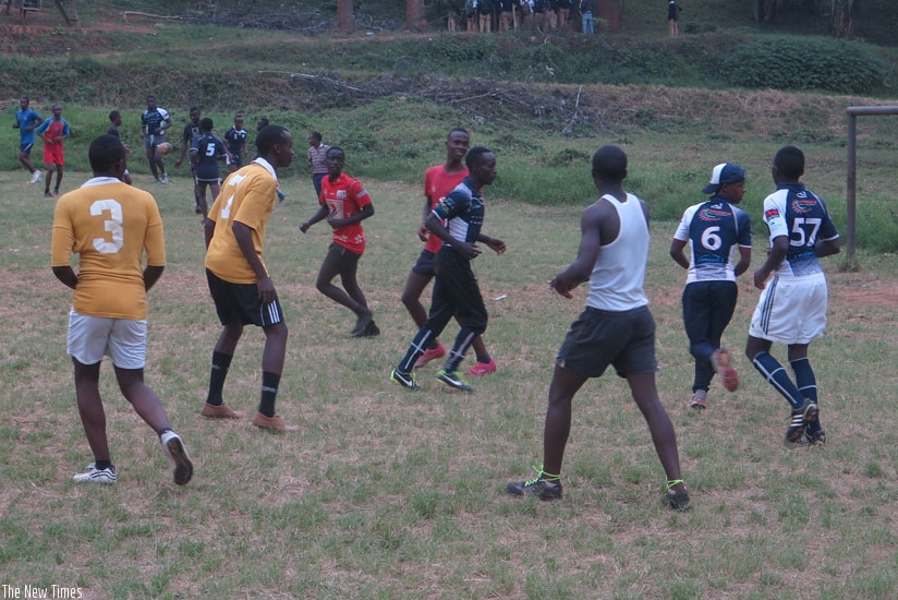 G.S Ste Famille train for an inter-school game at Rugunga. (S. Kalimba)