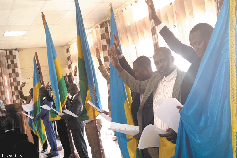 46 court bailiffs and eight notaries were sworn in on Fridayi. (Frederic Byumvuhore)
