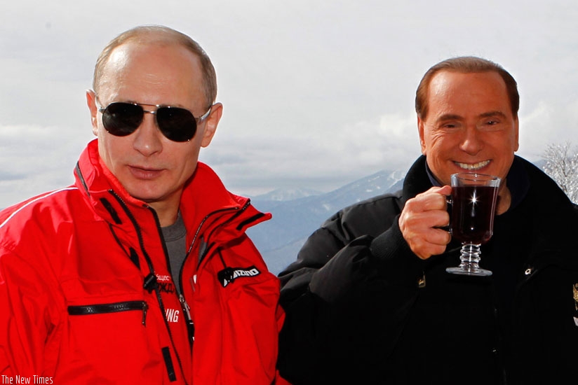 Vladimir Putin (L) and Silvio Berlusconi. (Internet photo)
