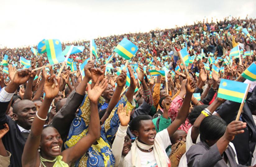 Nyamagabe residents during President Kagame's tour of the district in July. (Net photo)